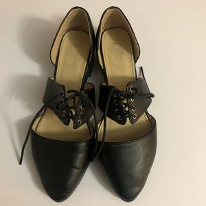 Oxford style shoes
